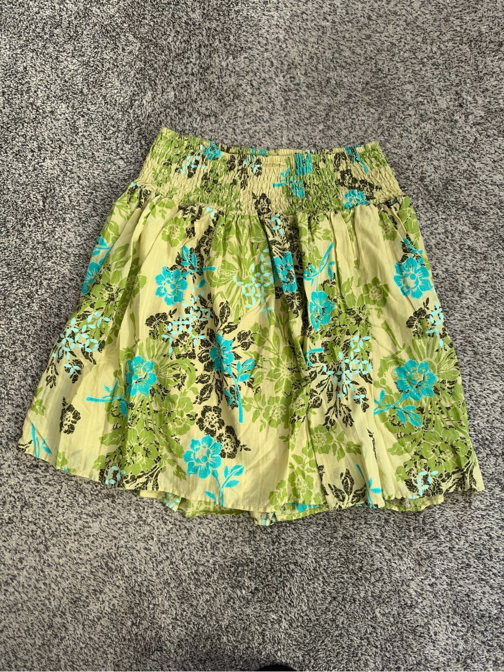 Girls’ Cherokee Y2K Green, Blue, and Brown Floral Lined Skirt size XL (14/16)